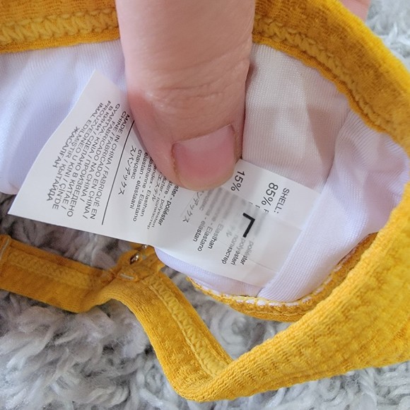 Yellow Bikini set nwt - Picture 6 of 7